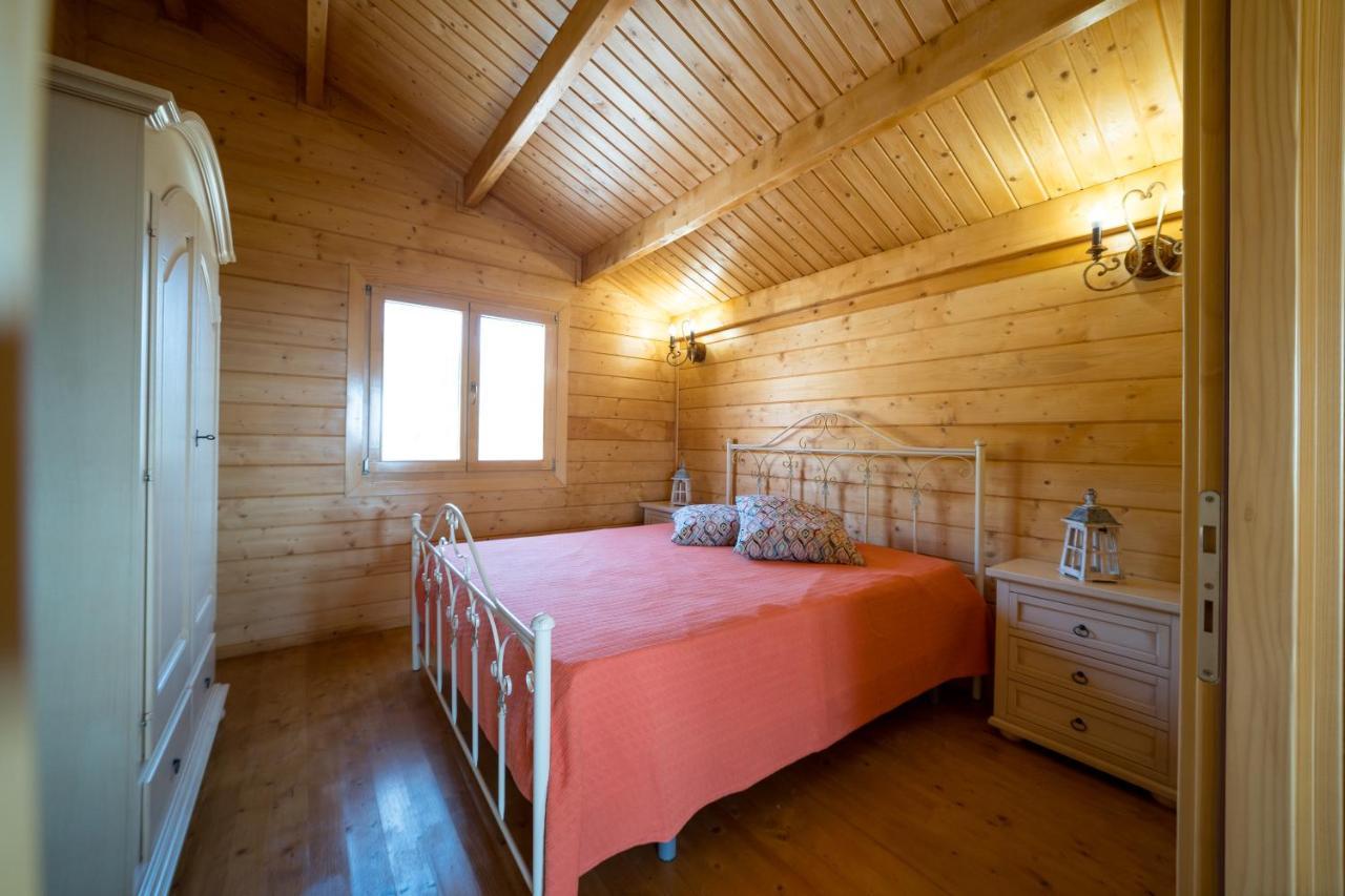 Chalet Tenuta Lacco Furnari Eksteriør bilde