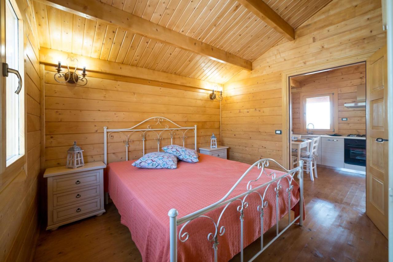 Chalet Tenuta Lacco Furnari Eksteriør bilde