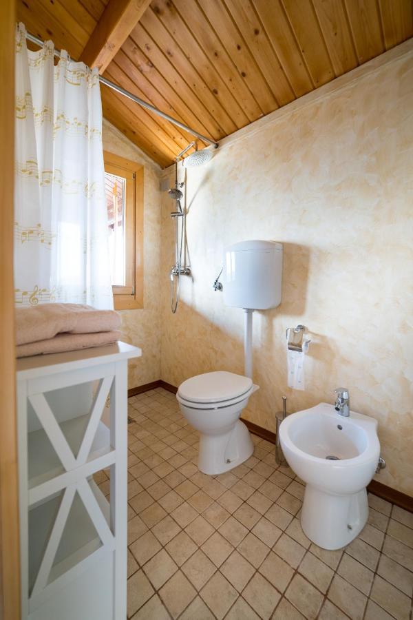 Chalet Tenuta Lacco Furnari Eksteriør bilde